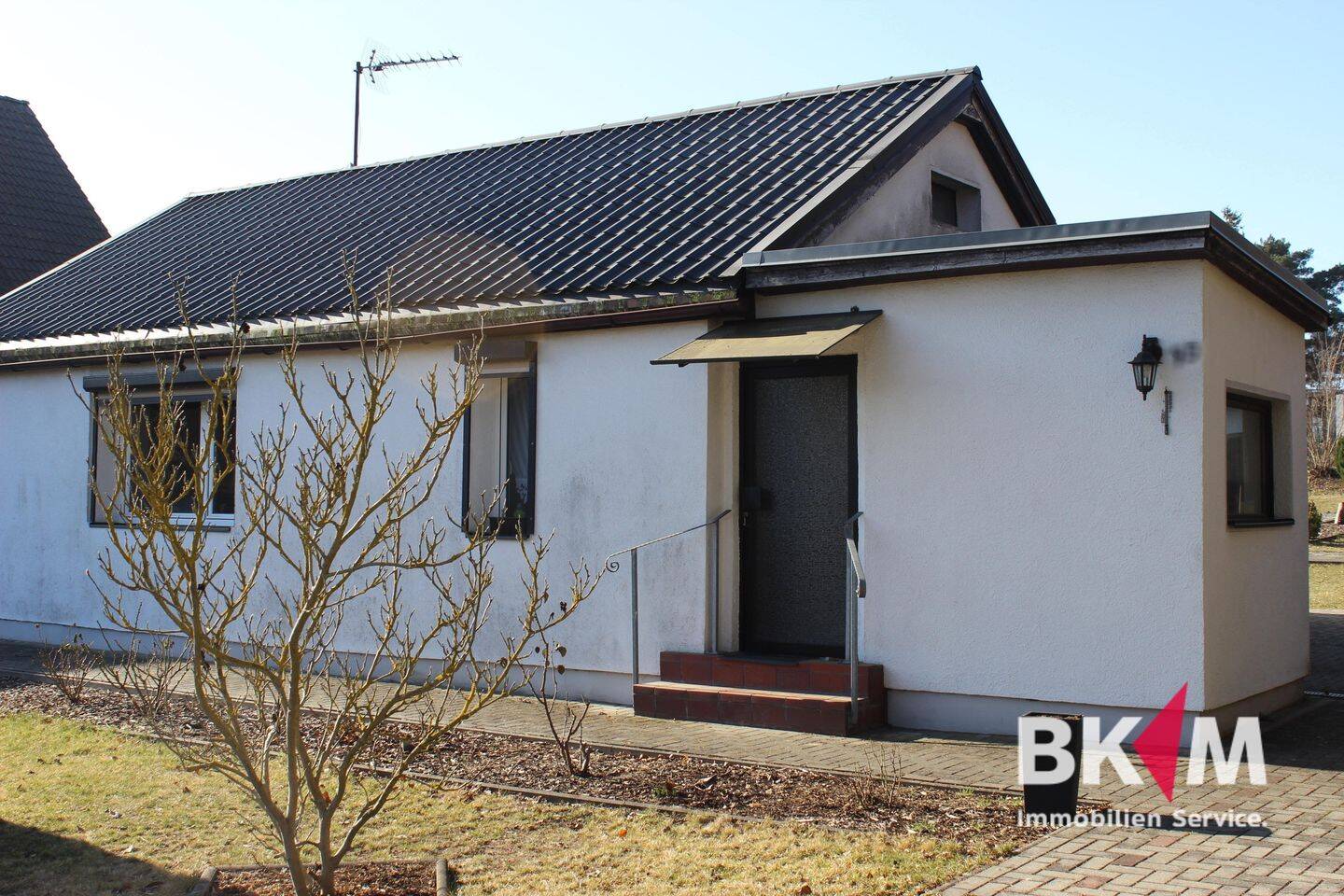 renovierungsbedürftiges Haus auf großem Grundstück, 15732 Schulzendorf