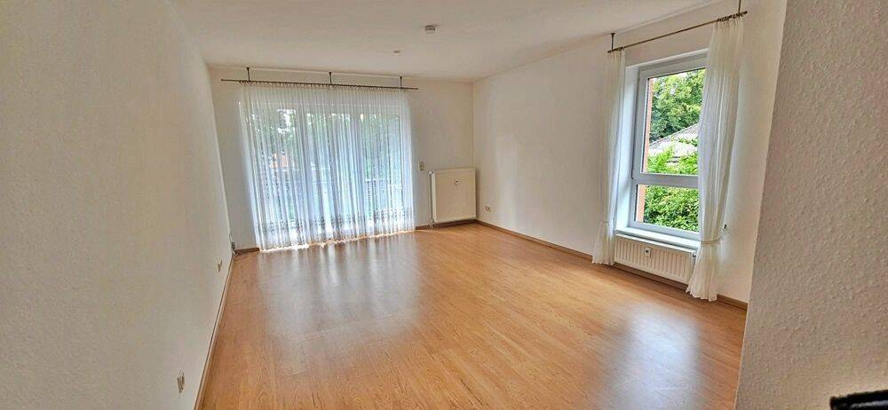 Alt- Stuhr TOP 3 Zi Wohnung mit Sonnenbalkon & Lift im Haus – Modern ruhig u. gepflegt, 28816 Stuhr