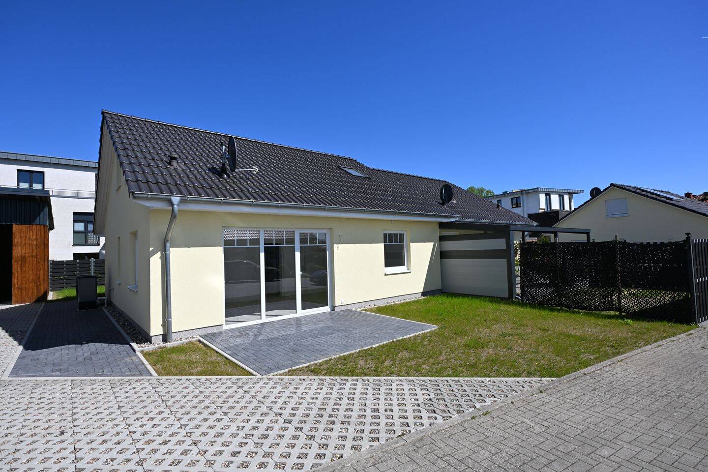Erstbezug: Moderne, energieeffiziente Doppelhaushälfte in ruhiger Lage!, 21514 Büchen