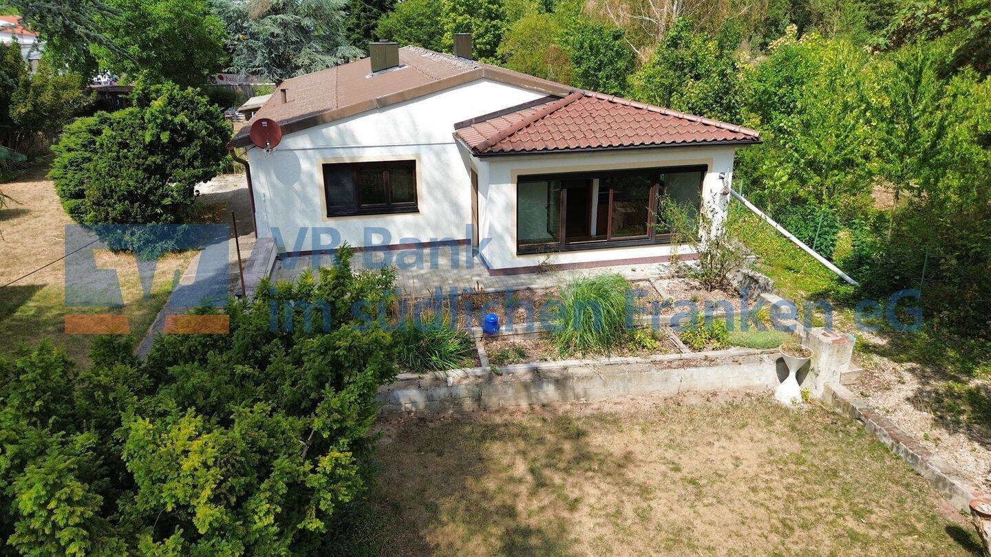 Einfamilienhaus mit Wintergarten und viel Gestaltungspotenzial, 91560 Heilsbronn