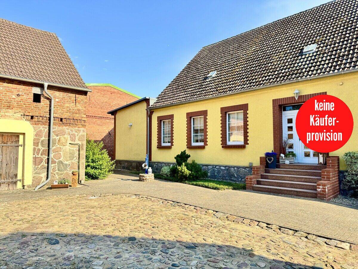 HORN IMMOBILIEN++ Doppelhaushälfte mit großem Nebengebäude und vielseitigen Nutzungsmöglichkeiten, 17321 Ramin