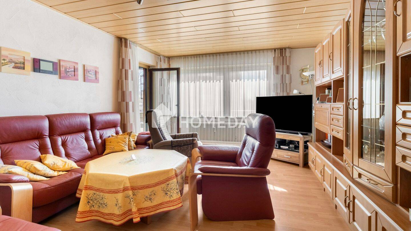 Großzügige 4,5-Zimmer-Wohnung mit Wintergarten und Tiefgaragenstellplatz, 88239 Wangen im Allgäu