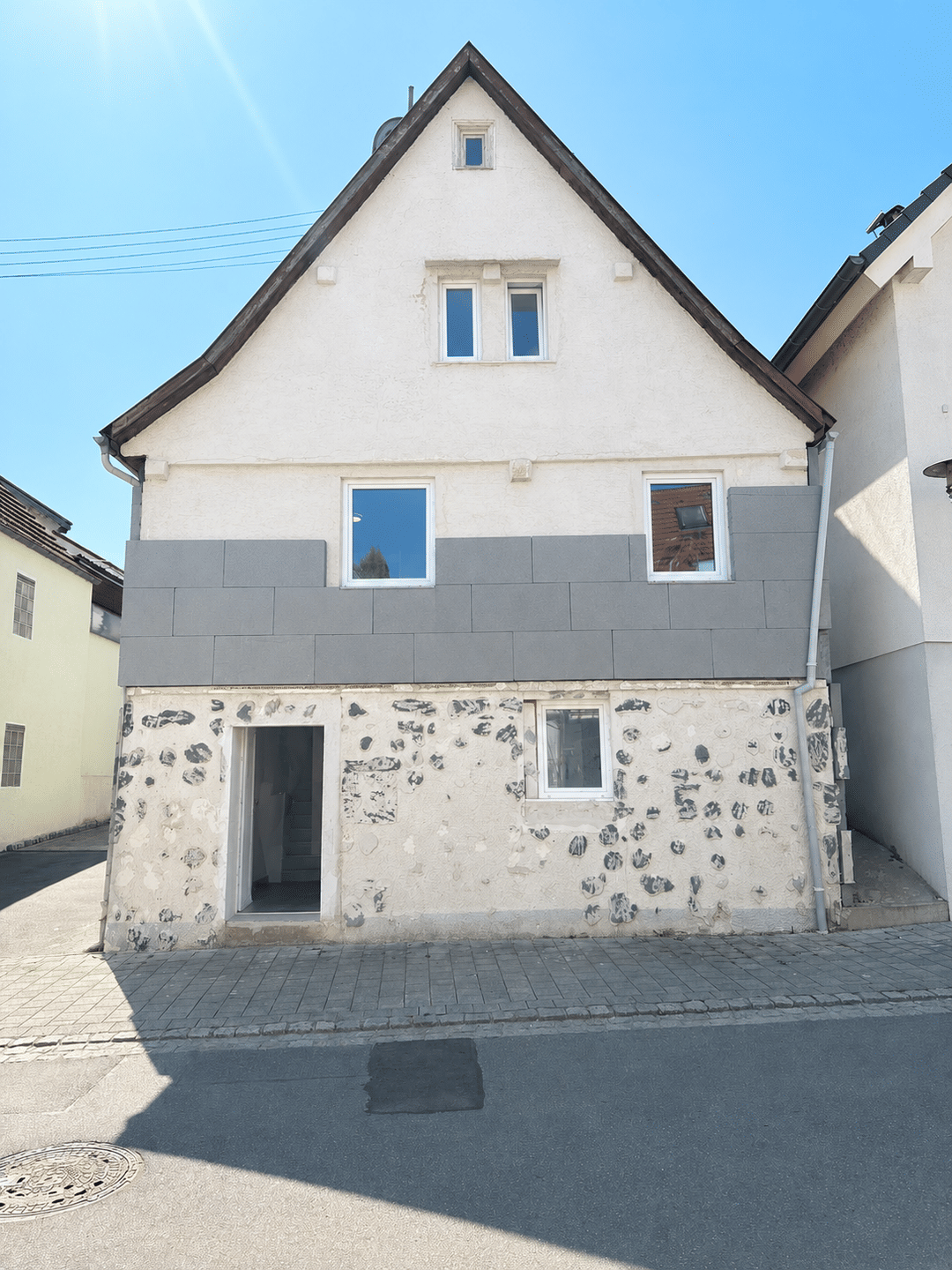 **Klein, aber oho – liebevoll saniertes Einfamilienhaus**, 71691 Freiberg am Neckar
