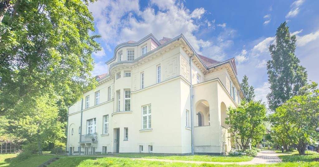 JETZT KAUFNEBENKOSTEN EINSPAREN! ERSTKLASSIG 2 ZI. WOHNUNG MIT TERRASSE-AUF PARKÄHNLICHEM GRUNDSTÜCK, 1259 Dresden (Großzschachwitz Kleinzschachwitz Leuben Lockwitz Niedersedlitz)