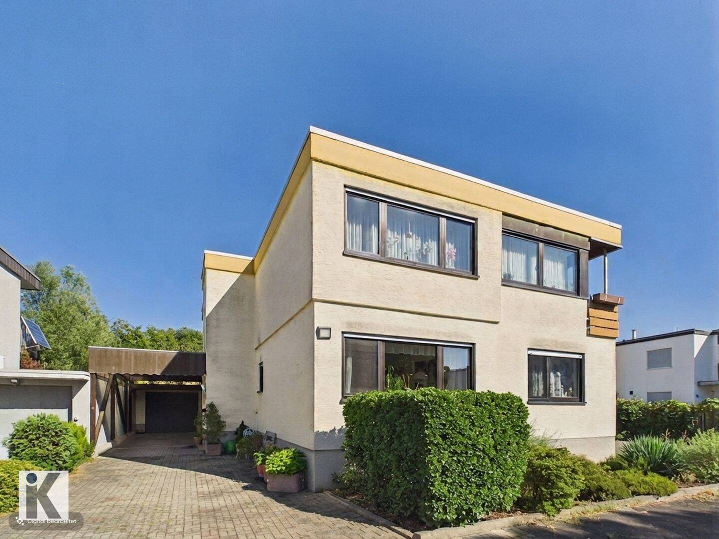 Großzügiges 3-Familienhaus in attraktiver Lage mit idyllischem Garten und Blick ins Grüne, 67071 Ludwigshafen am Rhein (Oggersheim Ruchheim)