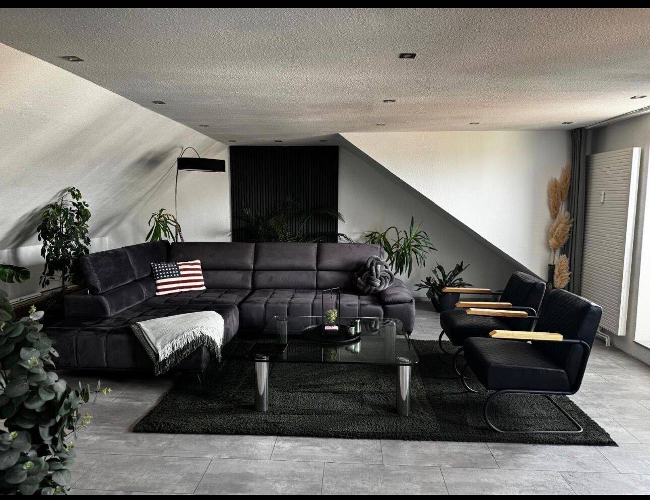 Wohnen auf zwei Ebenen: gepflegte Maisonette mit Südbalkon, 2 Bädern und moderner Ausstattung, 45739 Oer-Erkenschwick