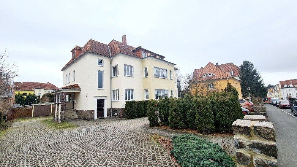 3-Zimmer-Eigentumswohnung mit Einbauküche, Balkon und Stellplatz in guter Lage, 9599 Freiberg