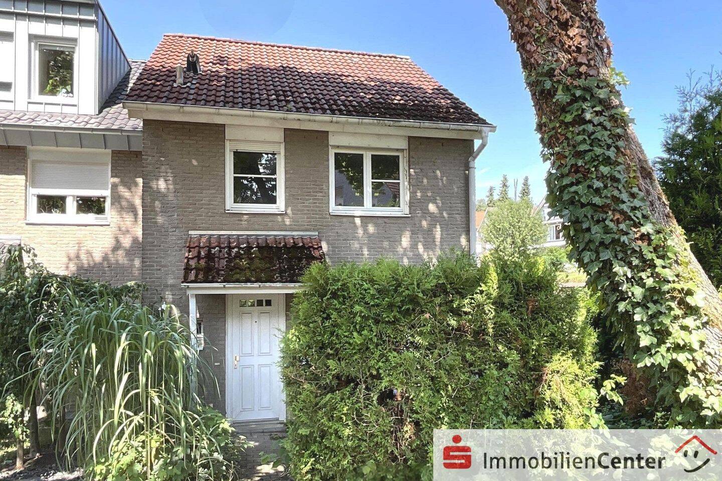 Familientraum in Lüttringhausen, 42899 Remscheid (Lennep Lüttringhausen)