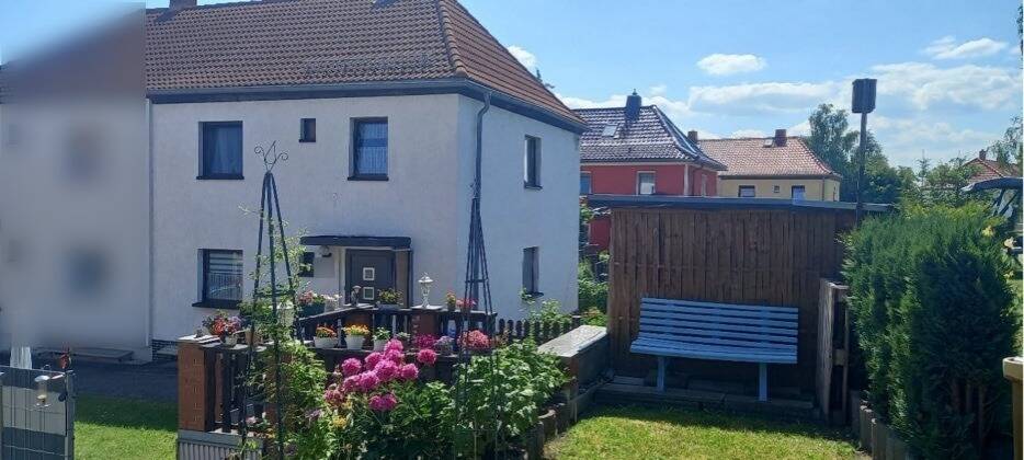 Schöne Doppelhaushälfte in ruhiger Lage von Zwickau, 8056 Zwickau
