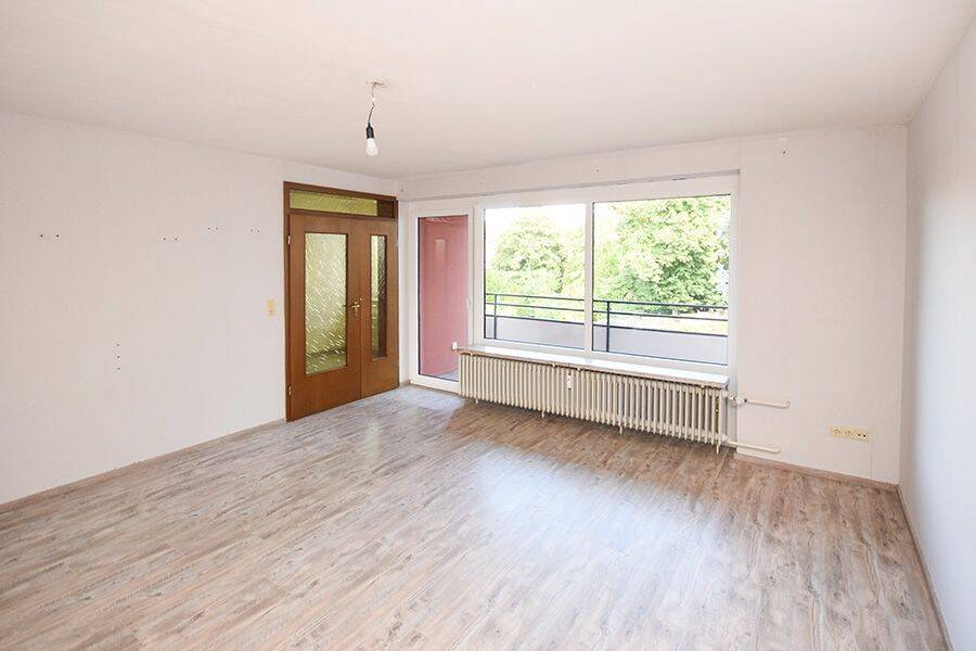 Gepflegte 3-Zimmer-Wohnung mit Balkon und 3 Stellplätzen!, 38667 Bad Harzburg