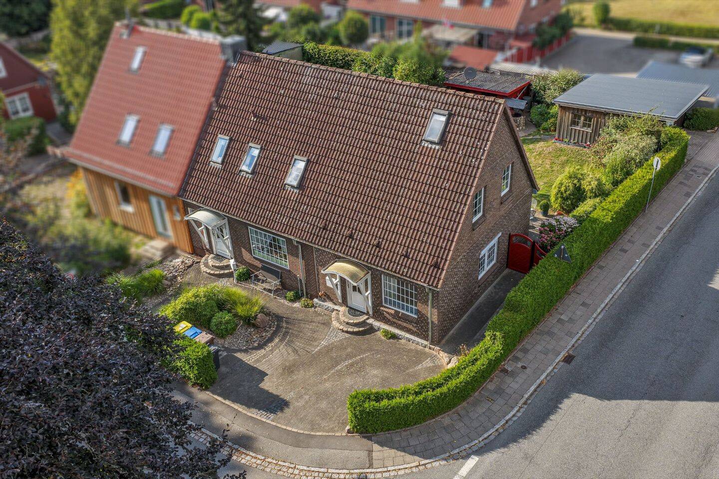 Ein Haus, viele Möglichkeiten – für Familie, Mehrgenerationenwohnen oder Vermietung, 24220 Flintbek