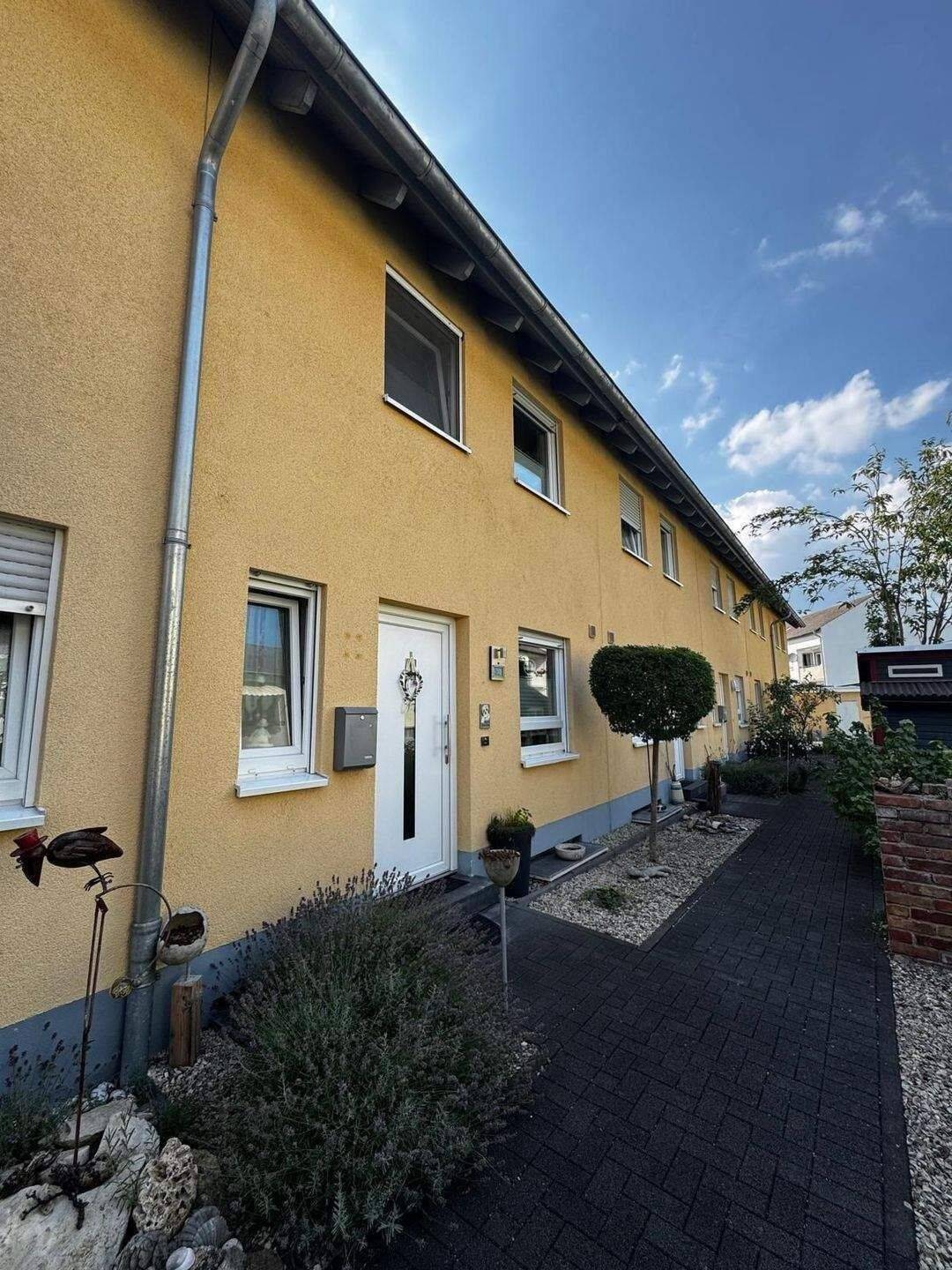 Ruhiges RMH in Schloß Neuhaus – Outdoor-Küche & Carport inklusive, 33104 Paderborn
