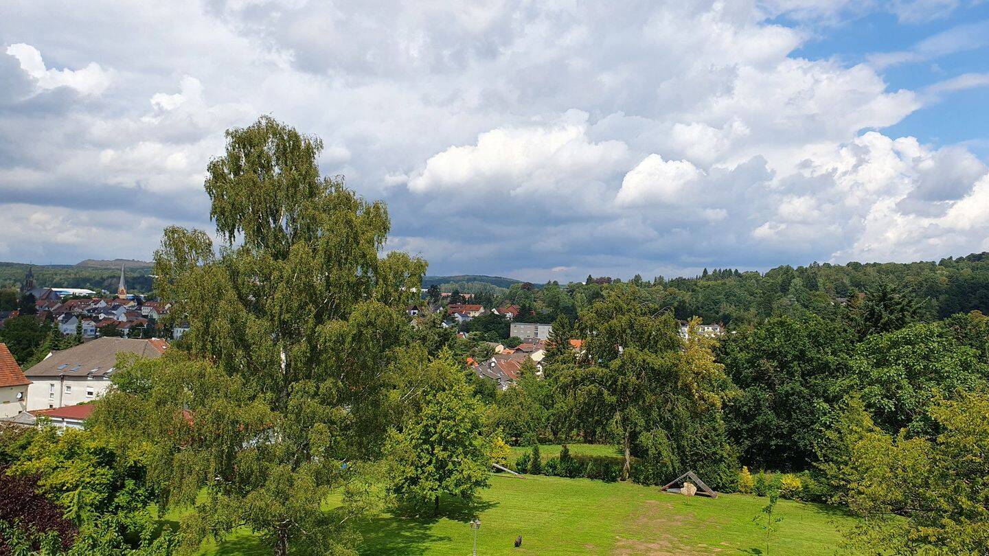Schöne Wohnung in Dudweiler (Süd) Nähe Uni, 66125 Saarbrücken
