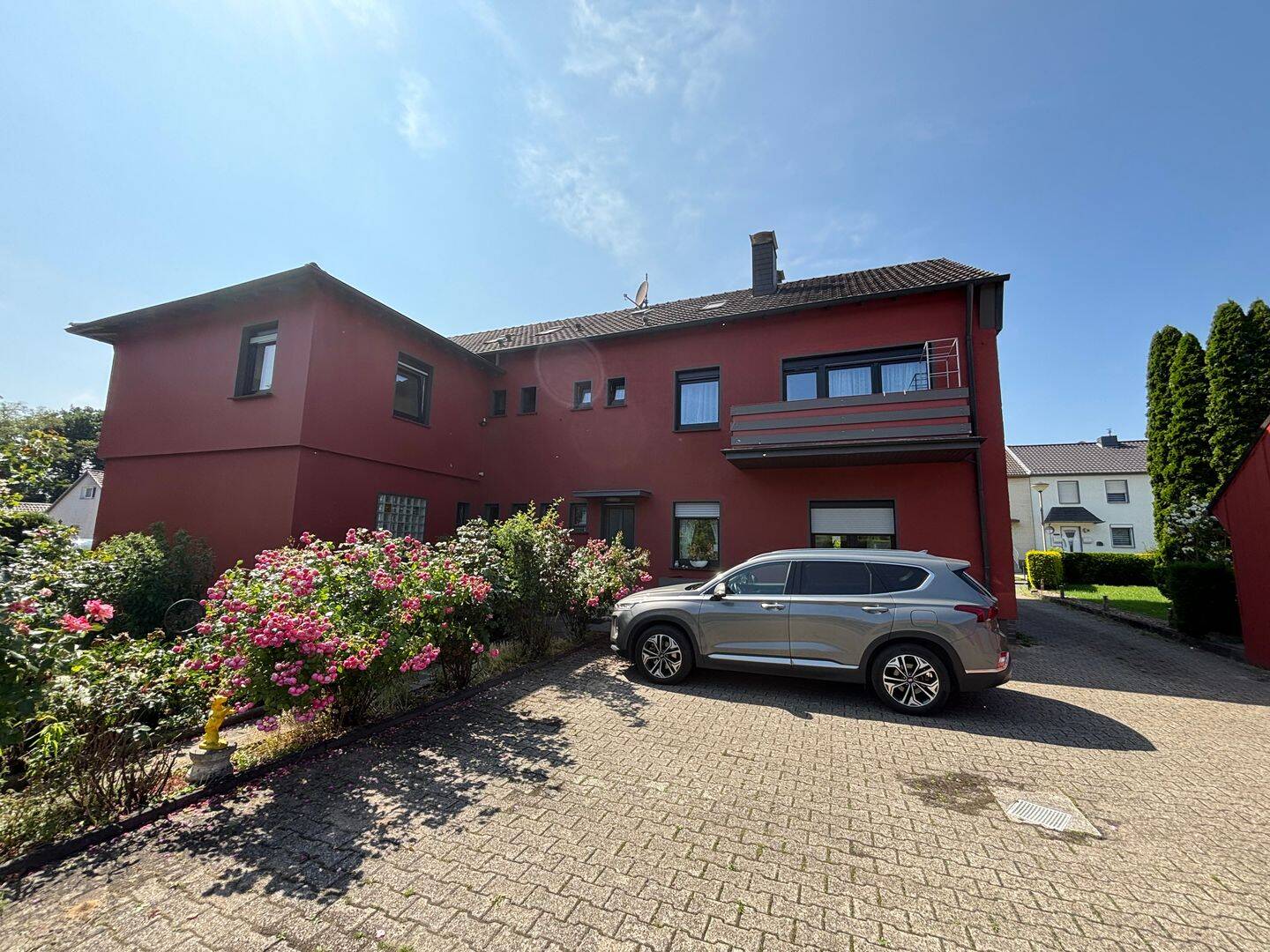 große renovierte 3 Zimmer-Wohnung mit Gemeinschaftsgarten in ruhiger Lage, 46147 Oberhausen (Alsfeld Holten Schmachtendorf Sterkrade-Nord)