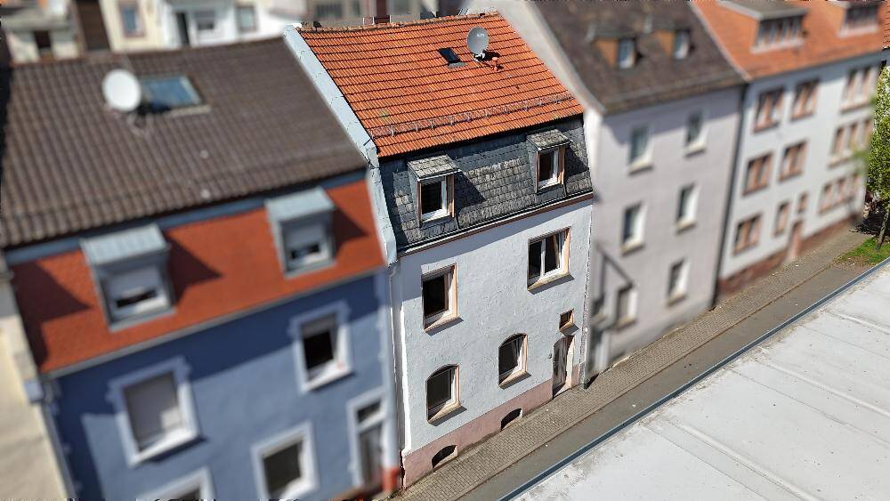 +++Großzügiges Stadthaus mit Charme: Viel Platz für die Familie in Zentrumsnähe, mit Terrasse und Garten+++, 66953 Pirmasens (Innenstadt)