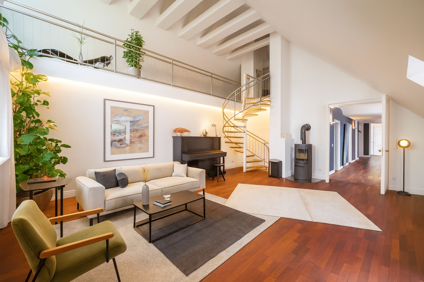 Dachgeschoss in Solln: Großzügig und stilvoll, 81479 München (Thalk. Obersendl.-Forsten-Fürstenr.-Solln)