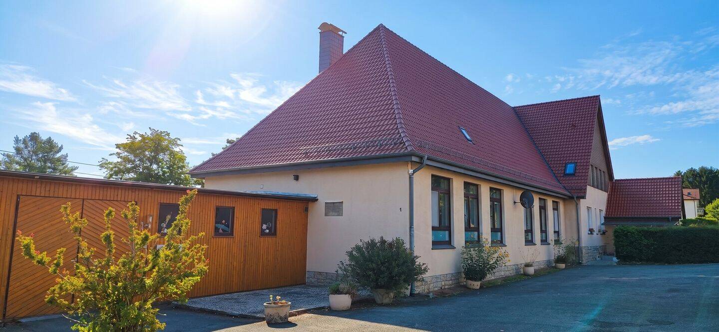 Sonnige 2-Zimmer-Erdgeschosswohnung mit Carport, 33824 Werther (Westf.)