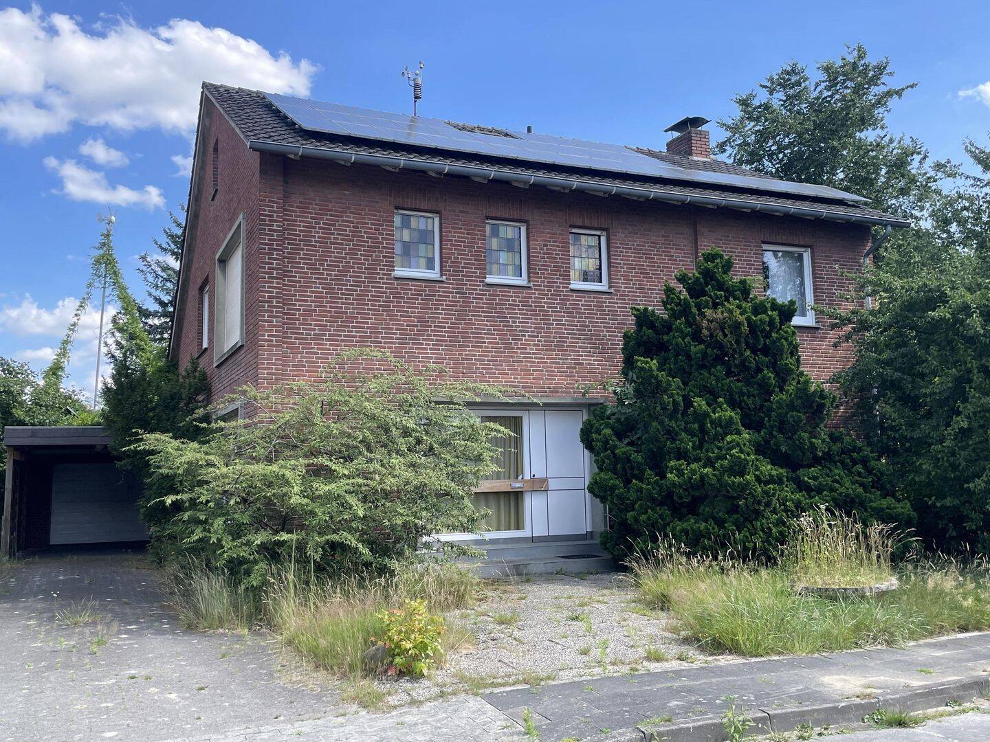 Großes Familienhaus mit viel Potential in Wiedenbrück, 33378 Rheda-Wiedenbrück