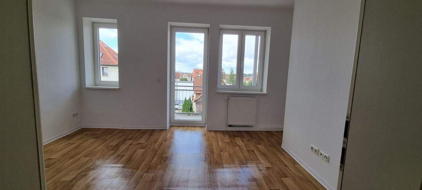 schöne 2 Raumwohnung mit Balkon, 99867 Gotha