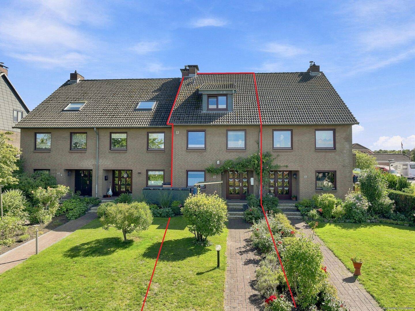 Gepflegtes Reihenmittelhaus mit Südterrasse und Garage in Eutin, 23701 Eutin