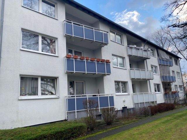 Große 4-Zimmer-Eigentumswohnung in Bielefeld-Sennestadt  Ruhige Lage (provisionsfrei), 33689 Bielefeld (Dalbke Sennestadt)