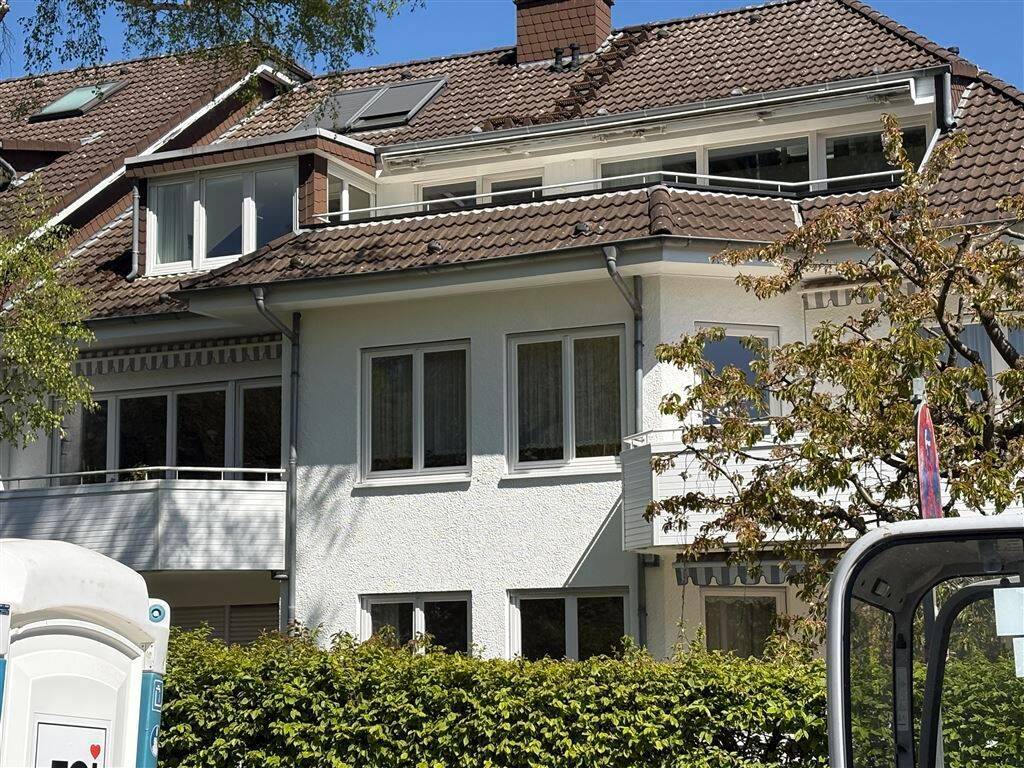 Sehr hochwertige 3 ZKB Wohnung EG, mit Küche, Terrasse, Tiefgarage, 2. WC, in exponierter Traumlage, 34130 Kassel (Harleshausen Kirchditmold)