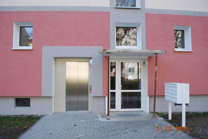 SENIORENGERECHTES BEHINDERTENGERECHTES BARRIEREARMES- WOHNEN 1-ZIMMER WOHNUNG BALKON AUFZUG ABGESCHLOSSENE ANLAGE BETREUENG IM HAUS, 4155 Leipzig (Gohlis-Mitte Gohlis-Süd)