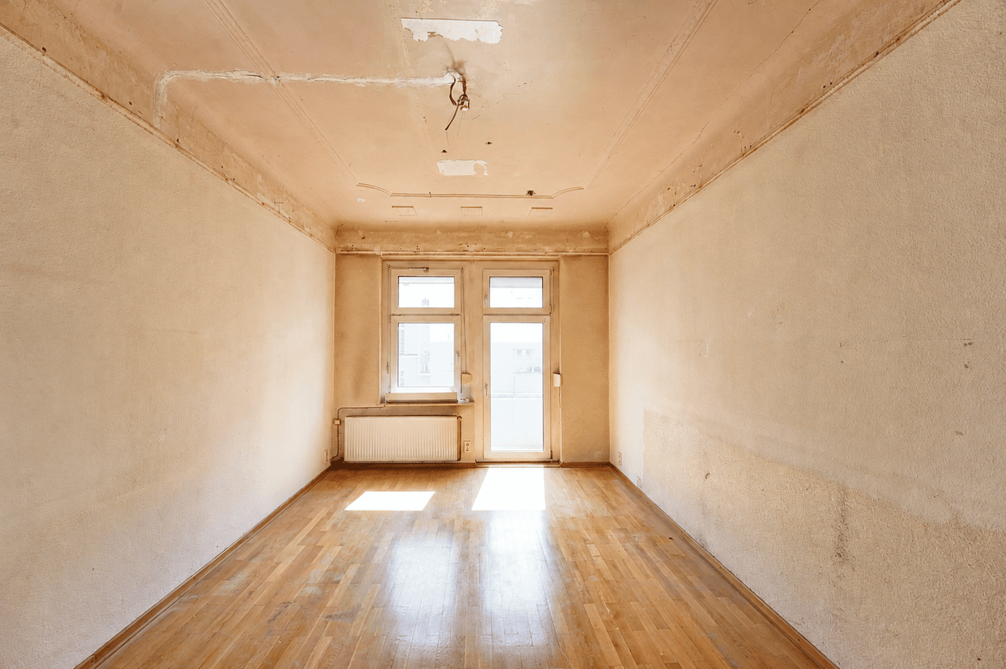 Bezugsfreie 2-Zimmer-Altbauwohnung mit Südbalkon und individuellem Gestaltungspotenzial (WE 34), 13359 Berlin (Mitte)