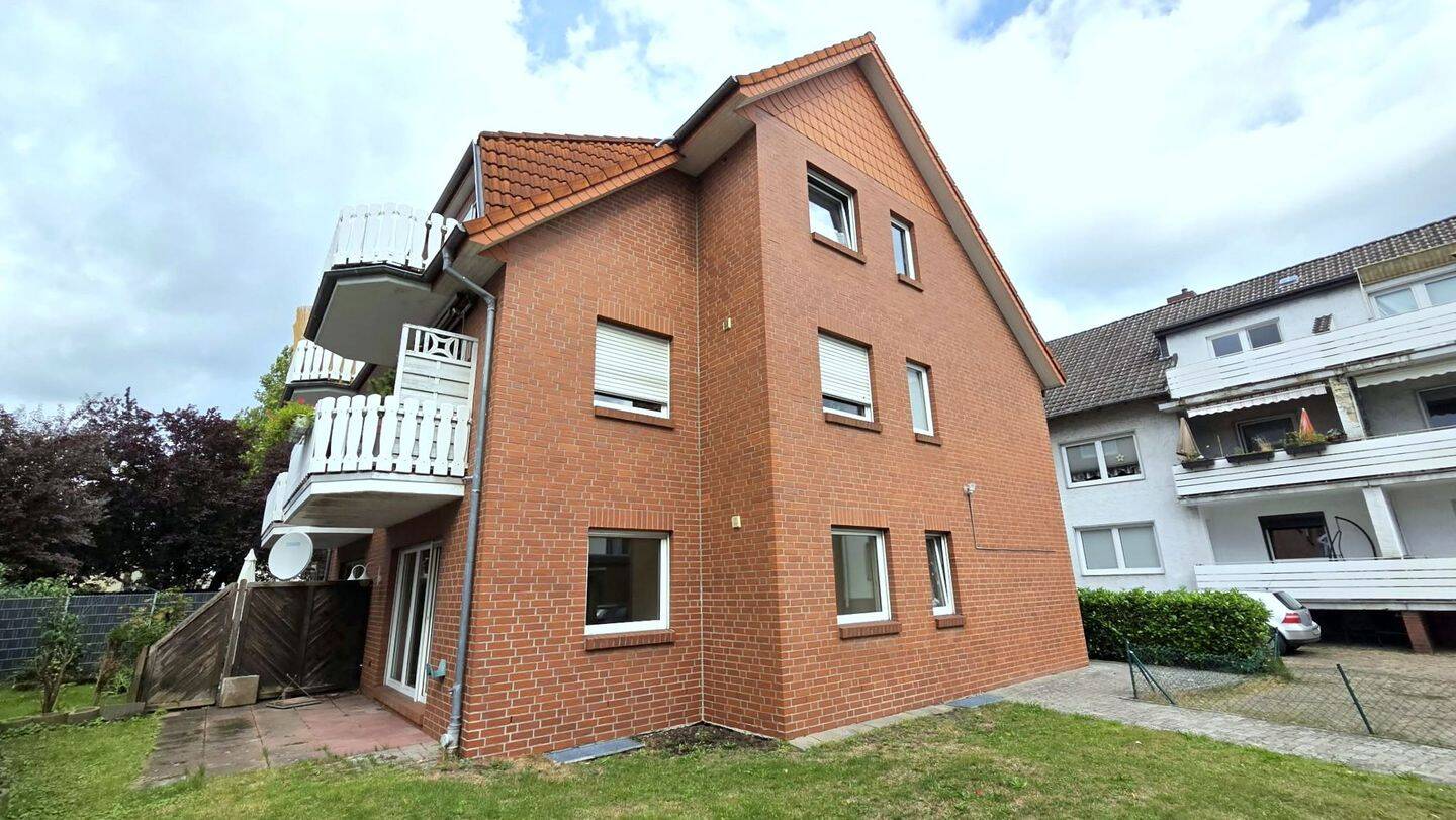 Erdgeschosswohnung mit Terrasse und Garten in zentraler Wohnlage!, 27749 Delmenhorst (Düsternort Mitte Schafkoven/Donneresch Stickgras/Annenriede)