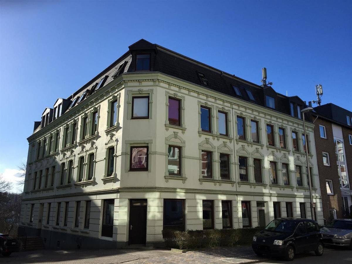 Möblierte 3,0-Zimmer-Wohung, Brixstraße 22a, UG !!! Bitte bewerben Sie sich online !!!, 24943 Flensburg (Engelsby Fruerlund Jürgensby Sandberg Tarup)