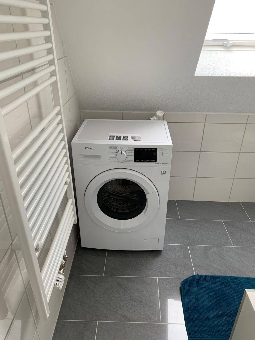Vollmöbliertes Shared Apartment in Stuttgart Hedelfingen, 70329 Stuttgart (Hedelfingen Obertürkheim Rohracker Uhlbach)