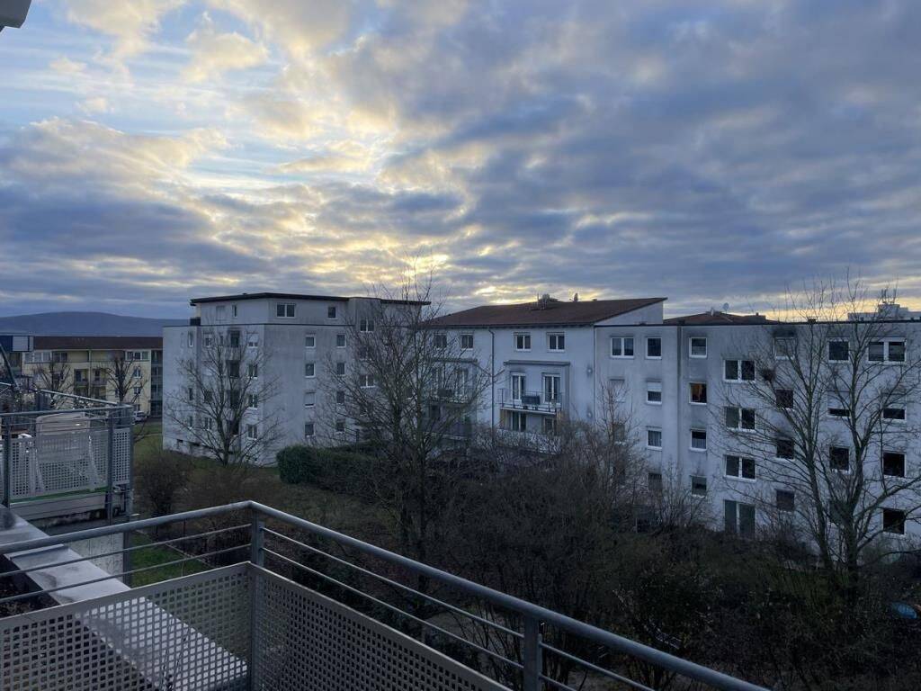 Beurkundungskosten gepart ! 2-Zimmer-Wohnung mit klasse Blick zum sofortigen Bezug, 71334 Waiblingen