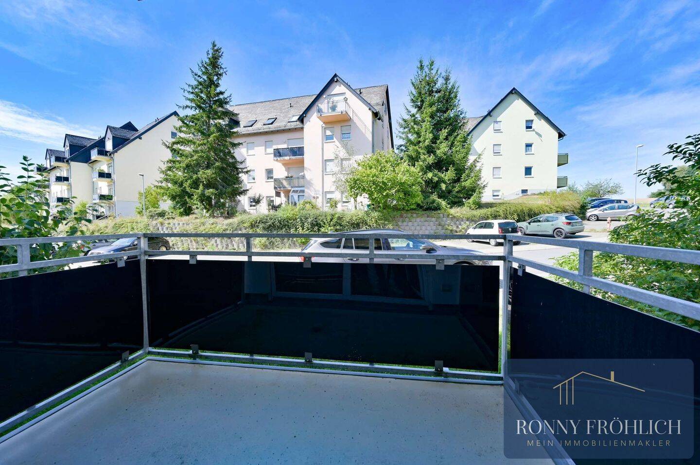 Gepflegte 1-Raum-Wohnung mit Balkon, Tageslichtbad & Stellplatz in 08118 Hartenstein am Fischerberg, 8118 Hartenstein