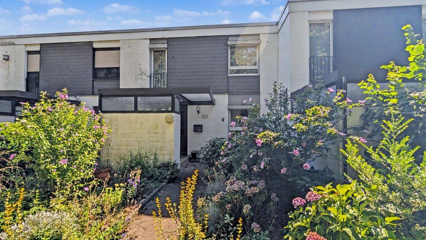 Ihr neues Zuhause für die Zukunft: Raumwunder mit Garten in begehrter Lage Braunschweig-Gartenstadt, 38122 Braunschweig