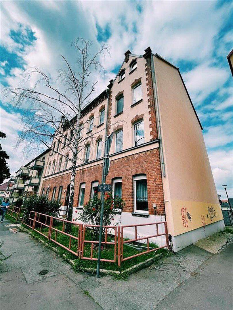 Helle 3-Zimmerwohnung im 2. OG mit Balkon mit Altbaucharme, 6217 Merseburg