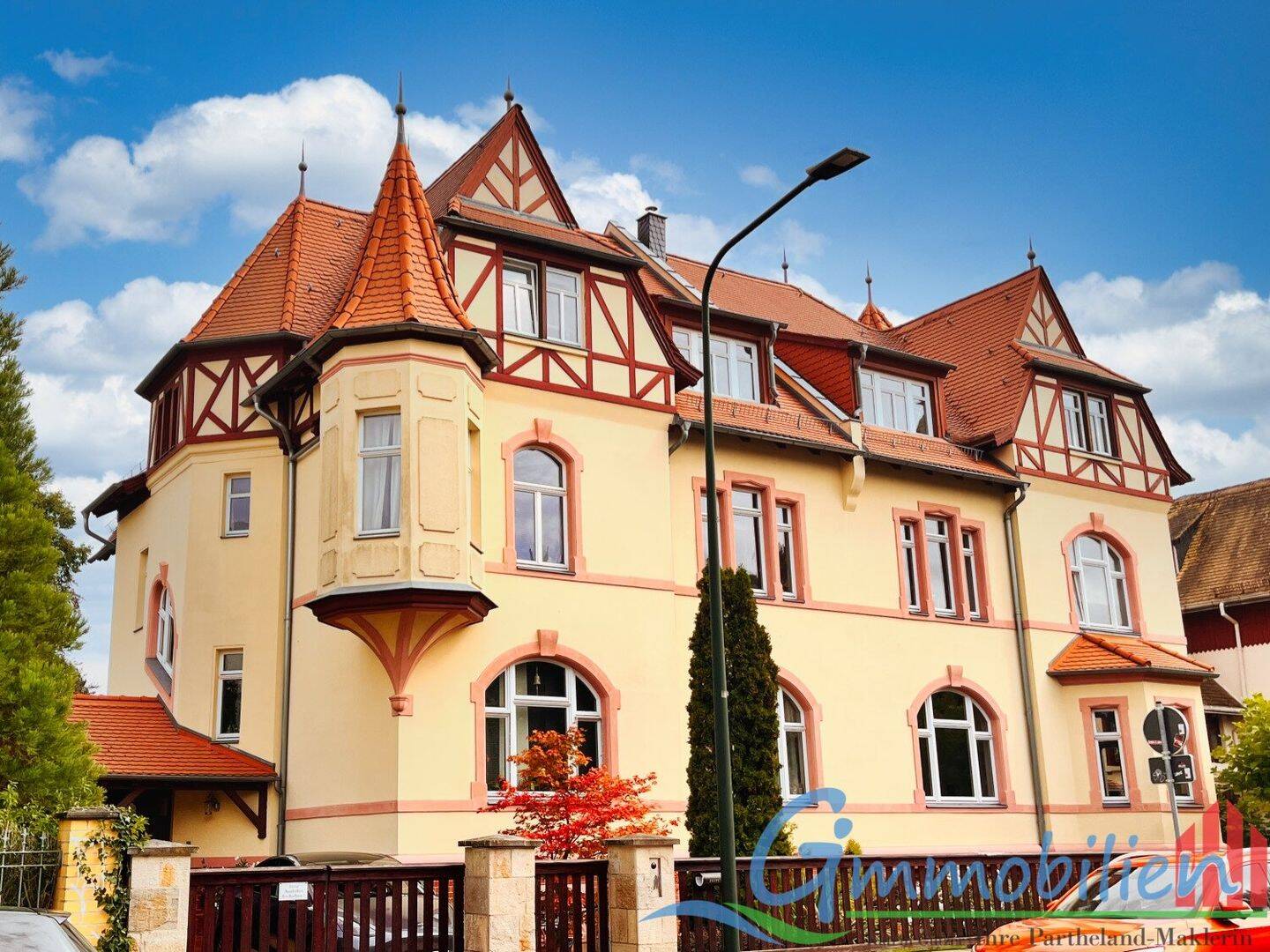 Elegante Maisonettewohnung in historischer Villa – Modernes Wohnen mit Fernblick in Markkleeberg, 4416 Markkleeberg