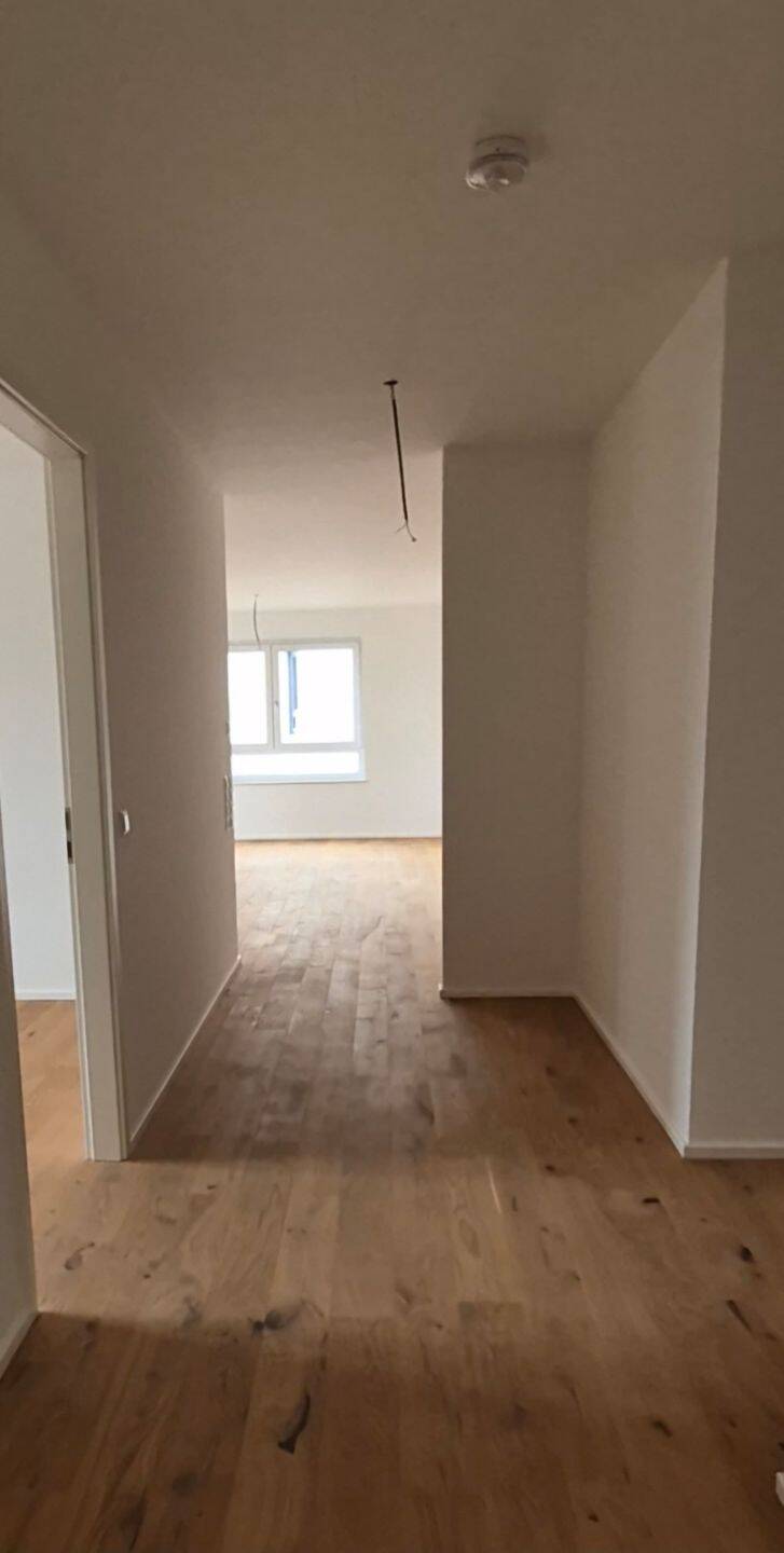 Schöne, helle und barrierefreie Wohnung für Personen ab 60 Jahren und/oder Menschen mit Pflegegrad, 74223 Flein