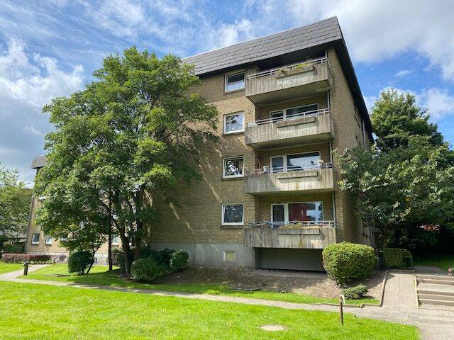 2,0-Zimmer- Wohnung, Bauer Landstraße 82, 1. OG. links ! Bitte bewerben Sie sich online !, 24939 Flensburg (Altstadt Neustadt Nordstadt Westliche Höhe)