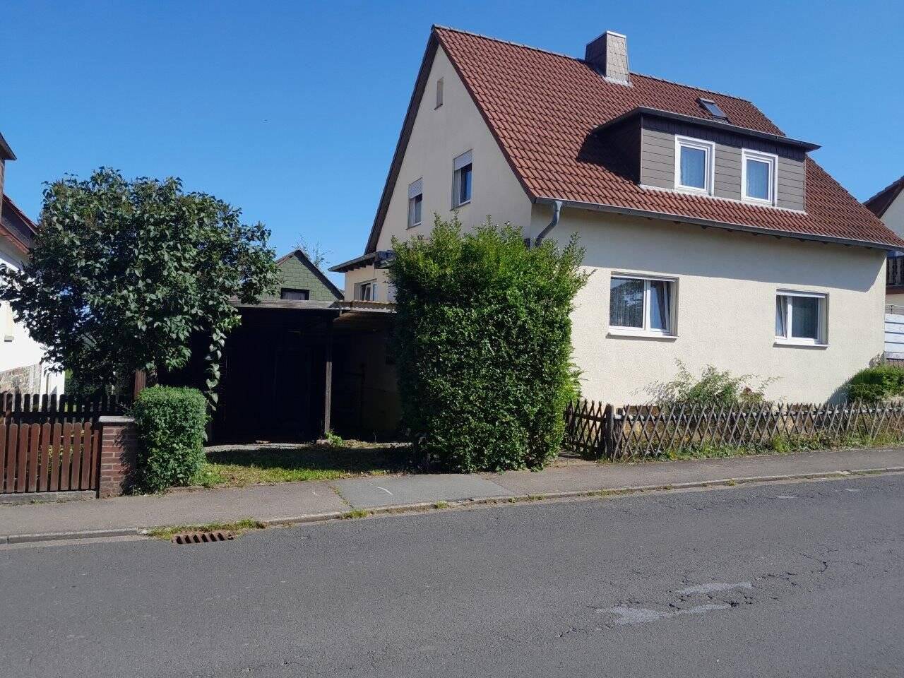 Großes, lichtdurchflutetes Einfamilienhaus mit geräumigem Anbau, 35110 Frankenau