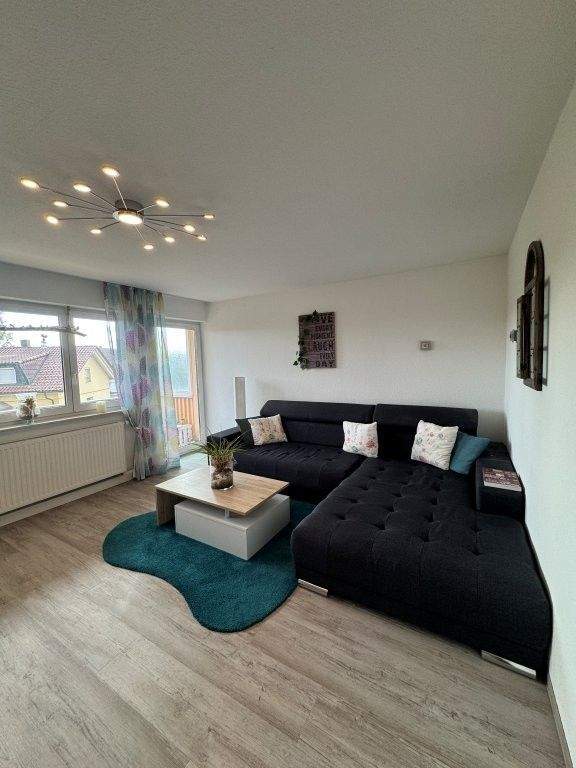 VERKAUFT !!! BW 2735: Helle renovierte 4-Zimmer-Eigentumswohnung in ruhiger Lage von Schwenningen, 78056 Villingen-Schwenningen