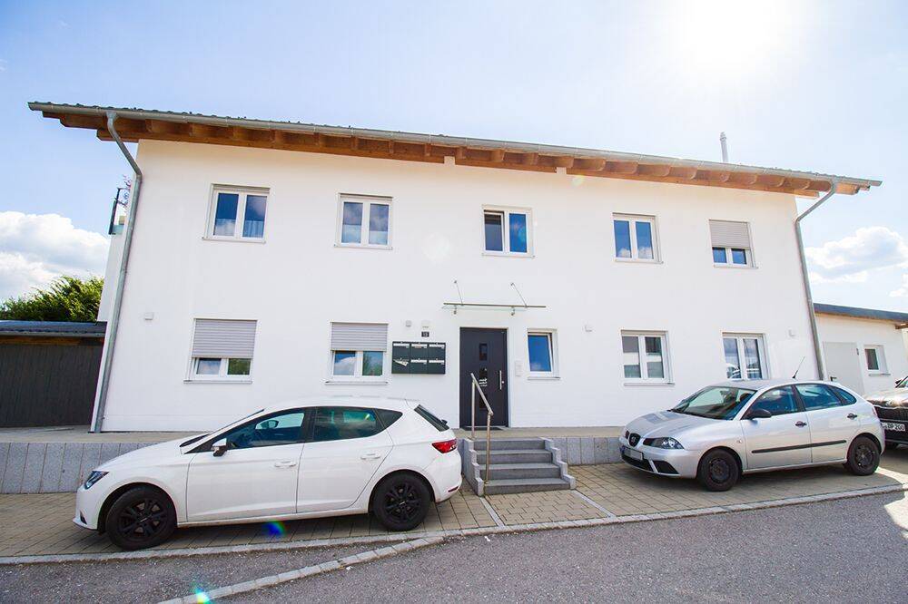 Moderne 3-Zimmer-Wohnung mit Balkon in ruhiger Lage kurzfristig verfügbar, 84553 Halsbach