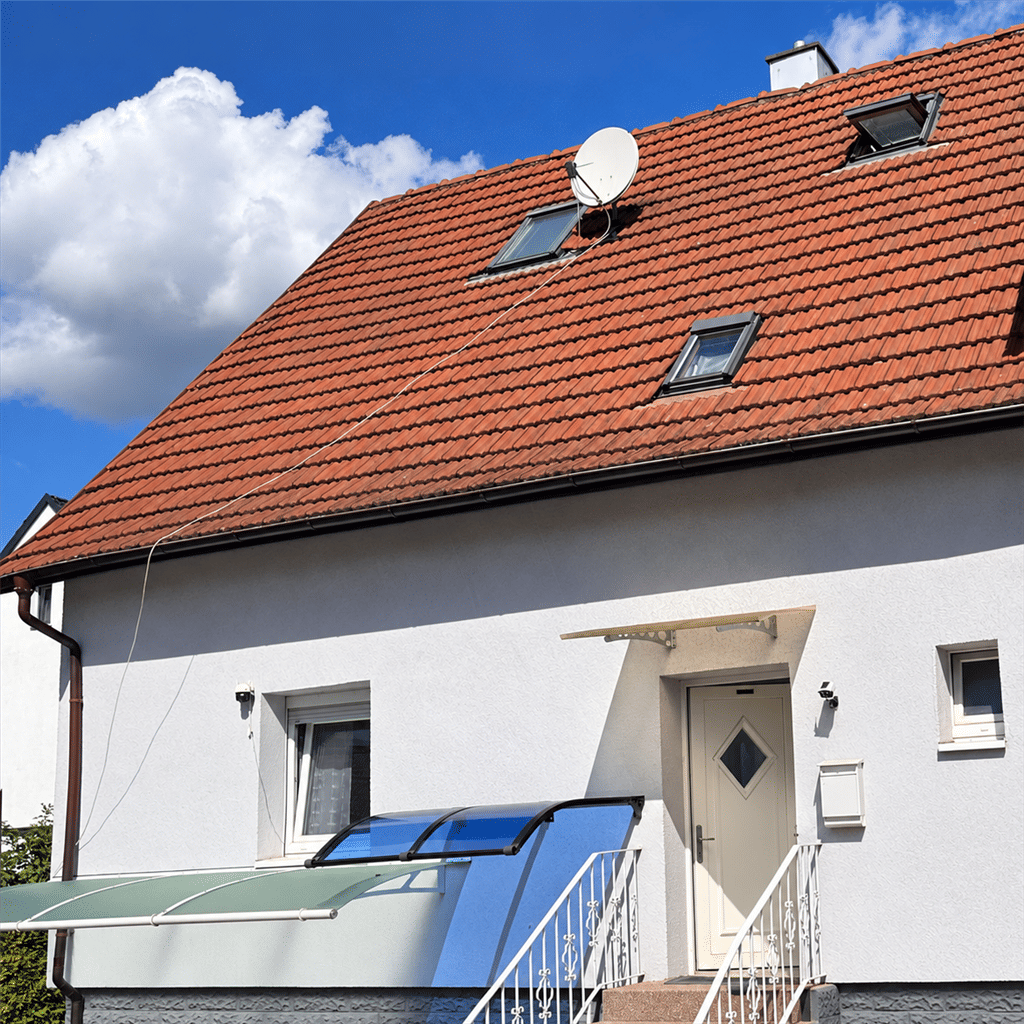 Charmante Doppelhaushälfte mit 5,5 Zimmern, ausgebautem Dachgeschoss und Garage, 76547 Sinzheim