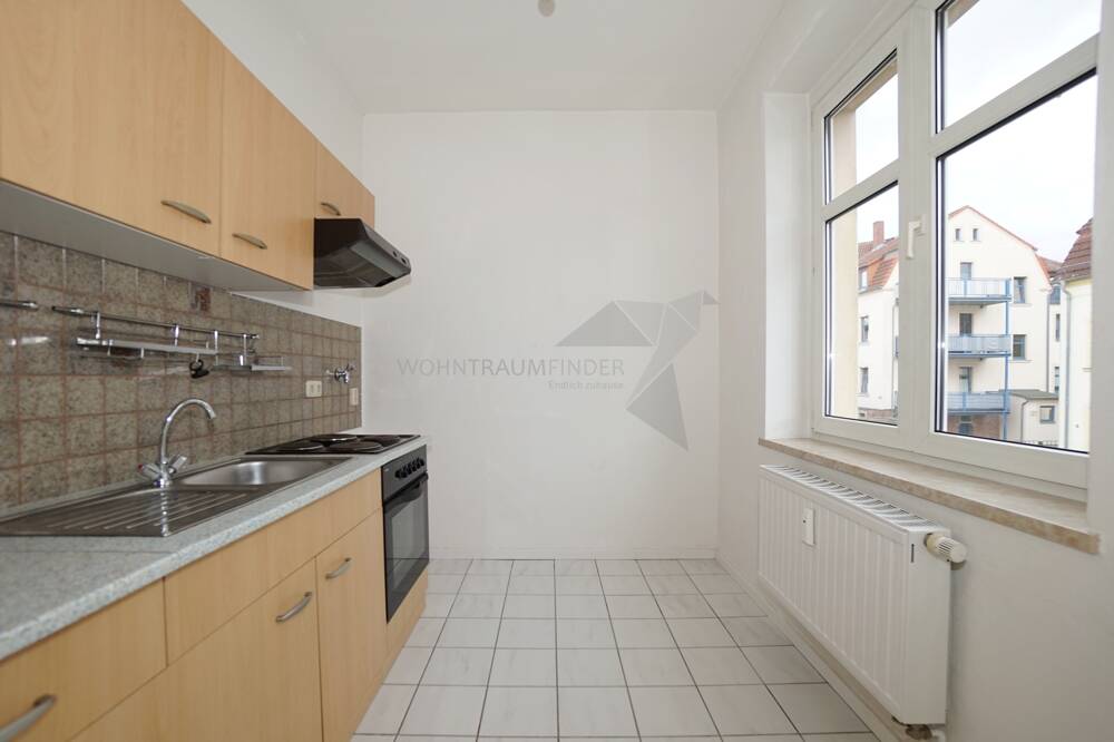 Gemütliche 2-Raum-Wohnung mit Einbauküche in Oberplanitz, 8064 Zwickau