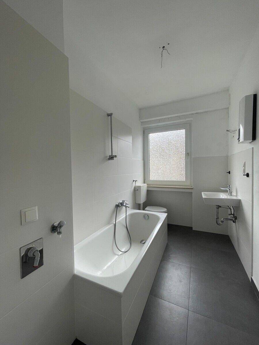 Moderne 3-ZKB mit Balkon in beliebter Wohnlage, 31061 Alfeld (Leine)