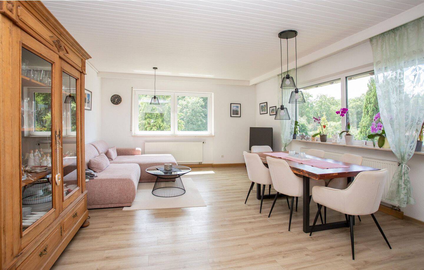 KL- Betzenberg: Moderne Eigentumswohnung mit 4 Zimmern, Küche, 2 Bädern, PV-Anlage, Garten u. Balkon, 67663 Kaiserslautern (Innenstadt)