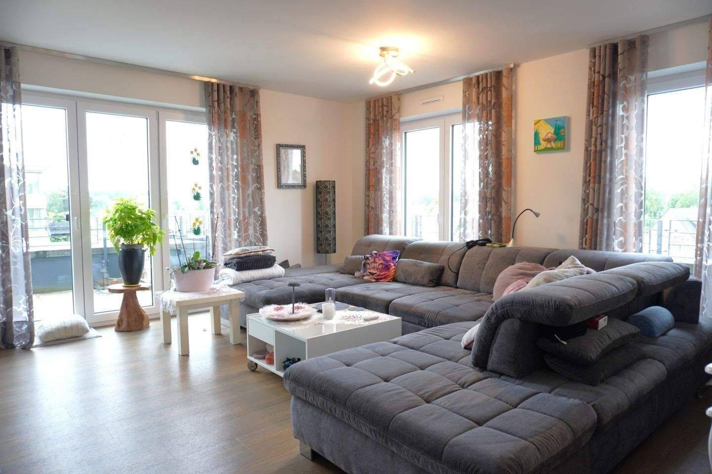 Exklusive Penthousewohnung mit Panorama-Dachterrasse und Fahrstuhl in Lingen-Darme, 49809 Lingen (Ems)