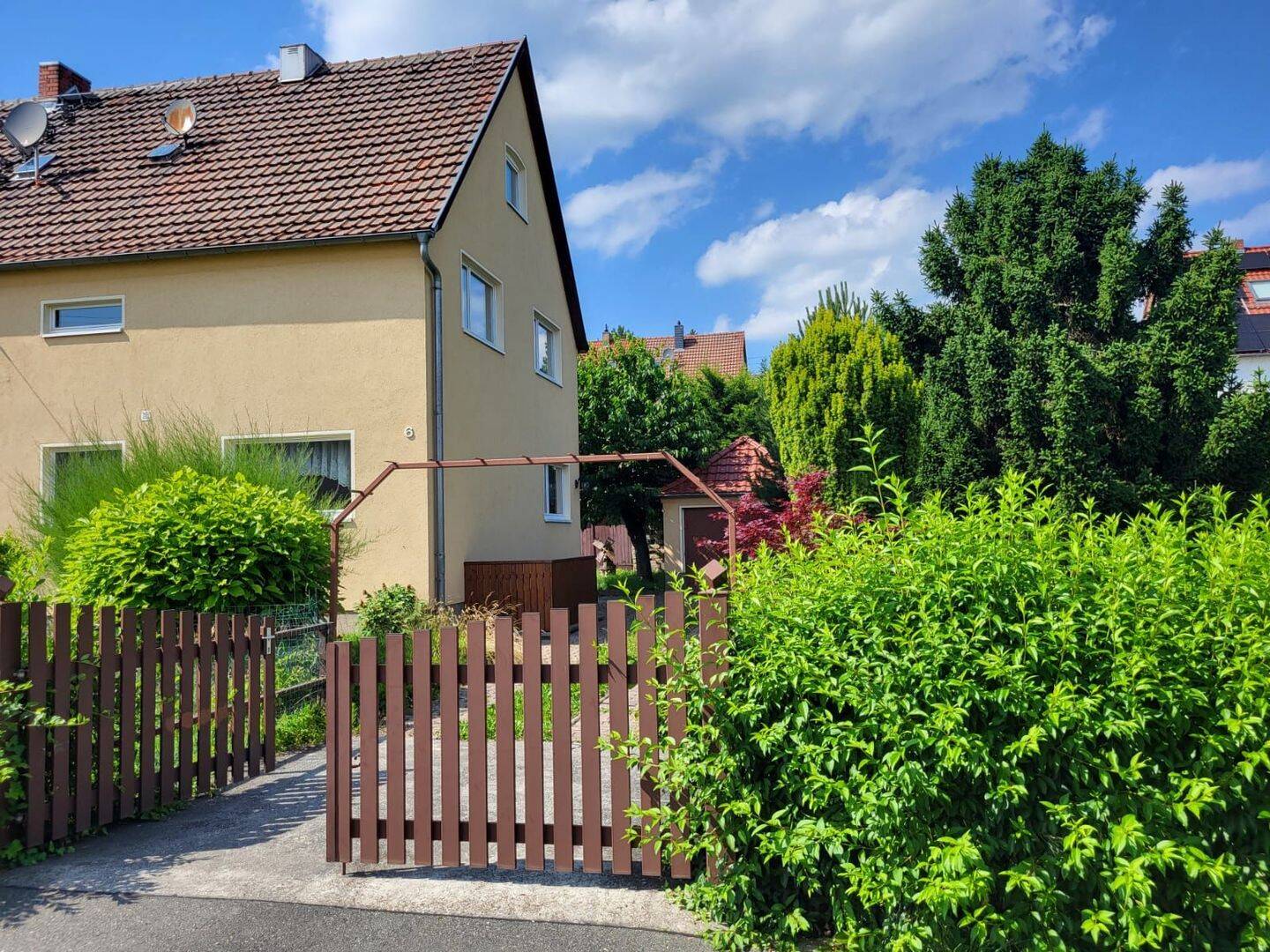 Familiäres Wohnen im Grünen Herzen Jenas, 7745 Jena