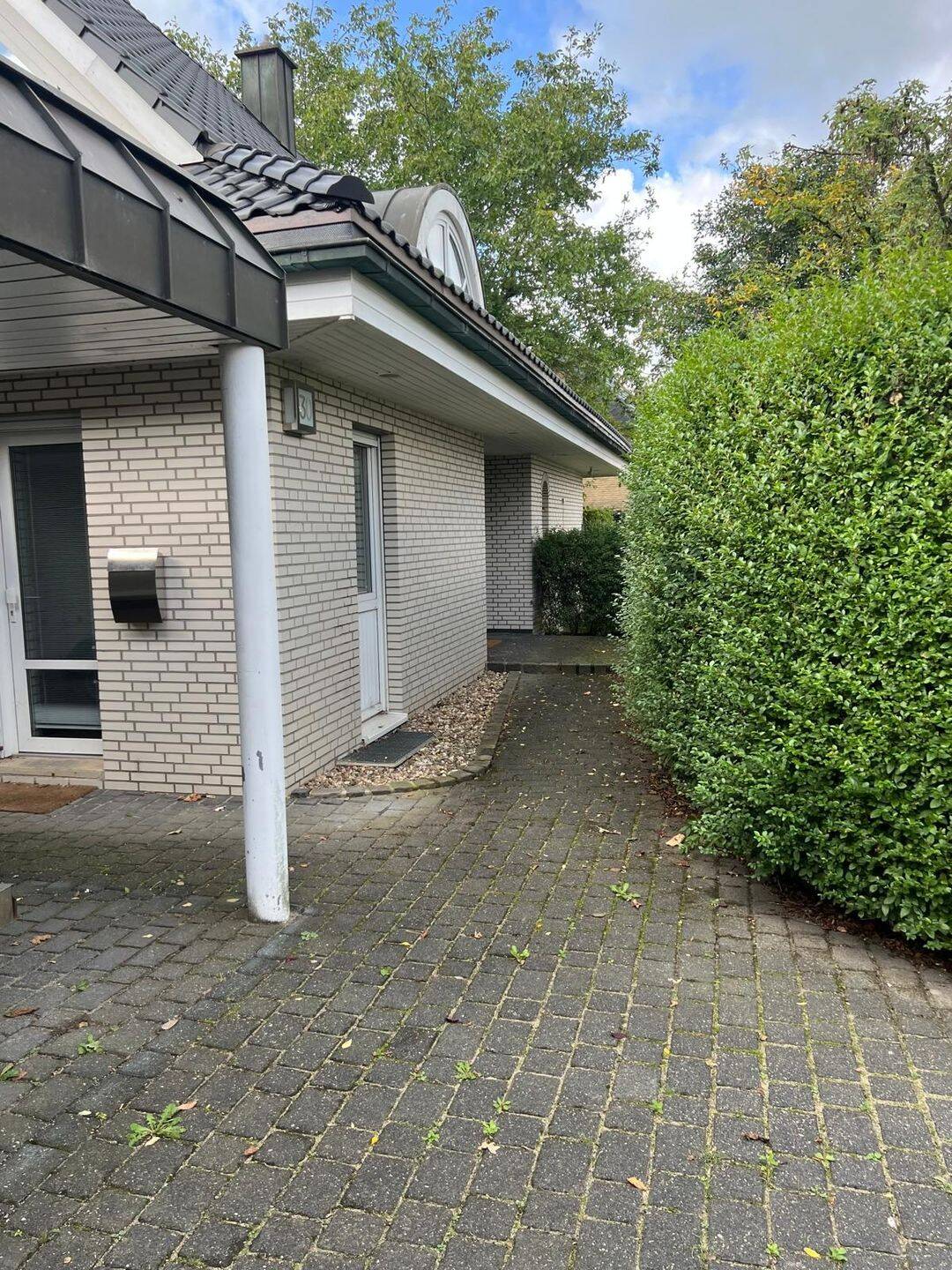 Exklusives Architektenhaus mit Wärmepumpe, PV-Anlage und uneinsehbarem Traumgrundstück, 49479 Ibbenbüren