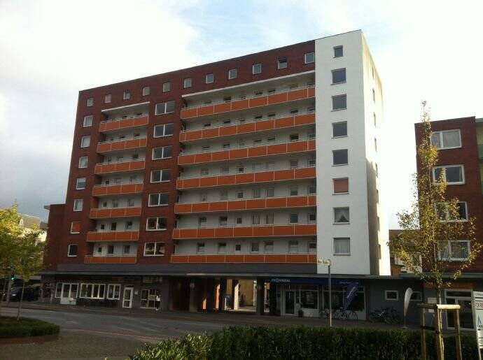 3 Zimmerwohnung mit Aufzug und Balkon, 25335 Elmshorn