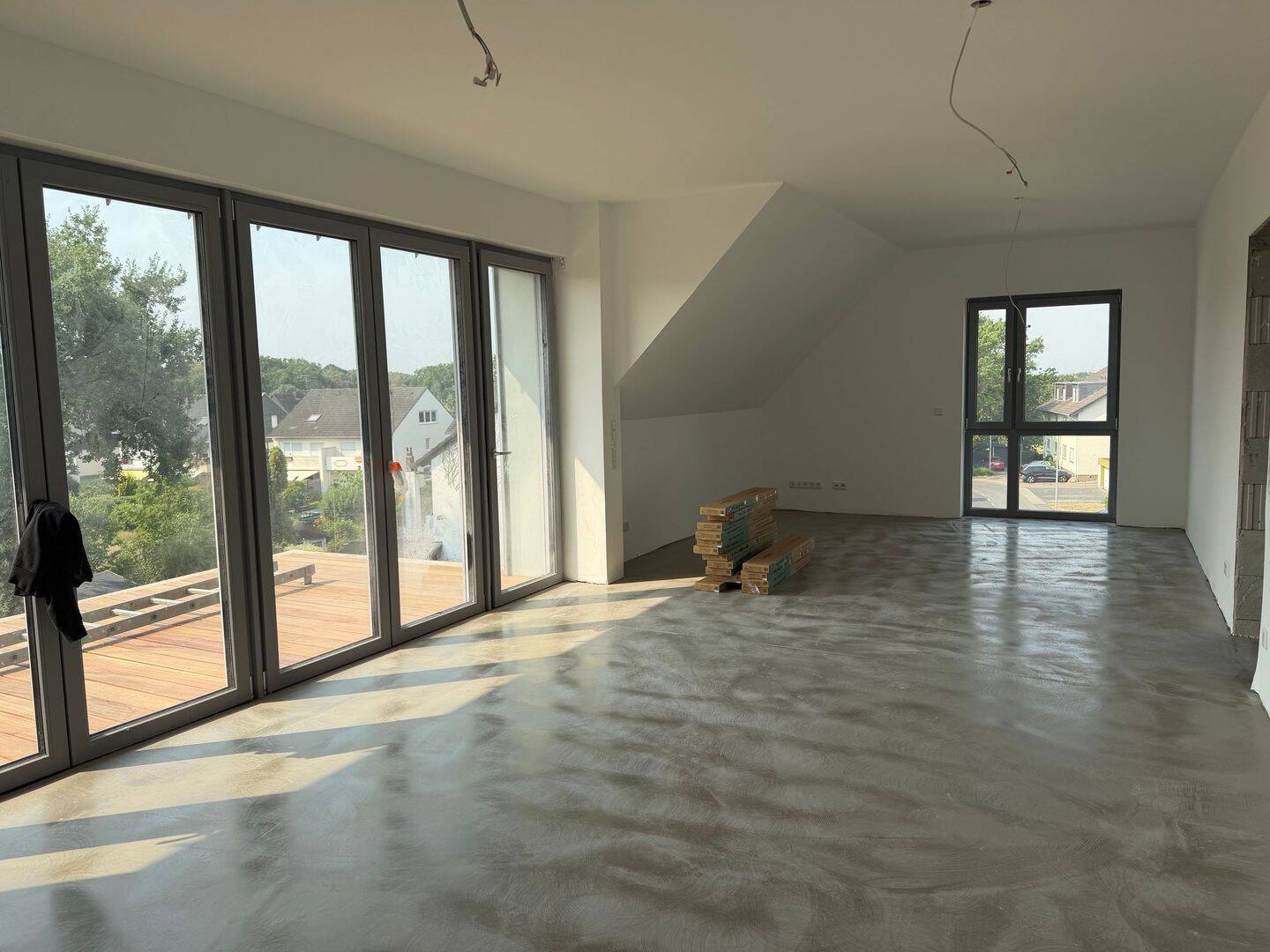 Komfortabler Neubau-Erstbezug mit großem Südbalkon in ruhiger Lage von Leverkusen-Quettingen, 51381 Leverkusen (Bergisch Neukirchen Lützenkirchen Quettingen)